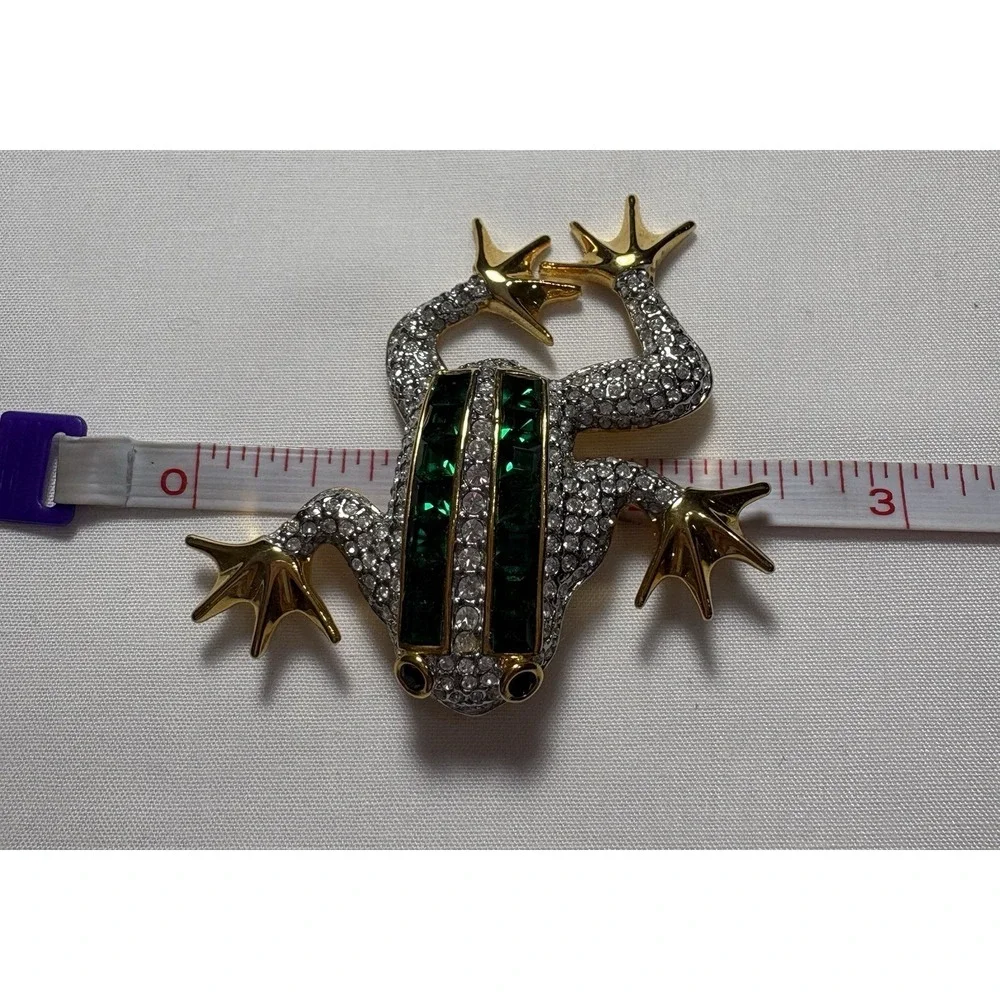 Vintage 80s 90s Rhinestone Frog Brooch Pin Emerald Baguette Crown 2.5